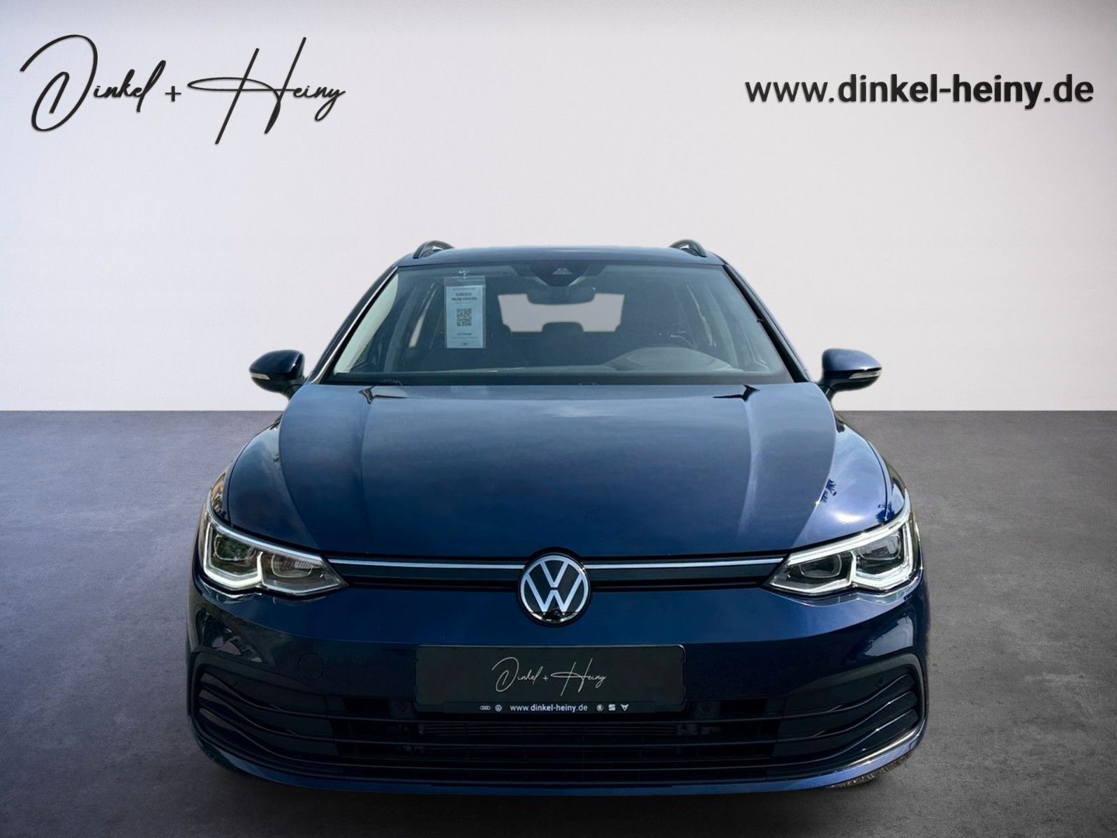 Fahrzeugabbildung Volkswagen Golf VIII Variant Life 1.0 eTSI