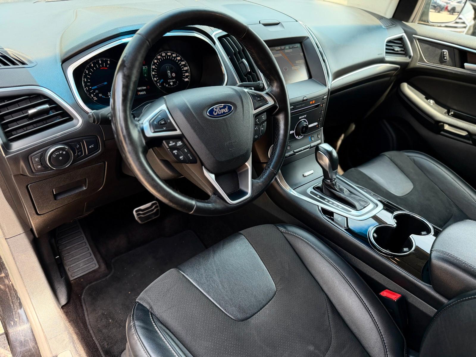 Ford Edge Sport 4x4 PANO/AUT/CAM/SHZ