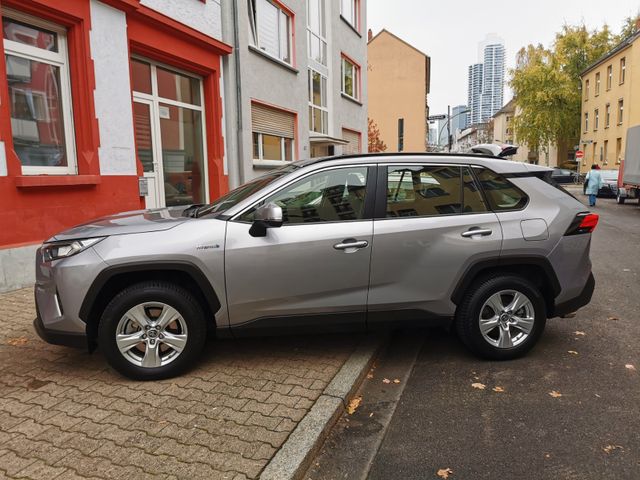 Toyota RAV4 Hybrid Business Edition EZ 6/20 38.5