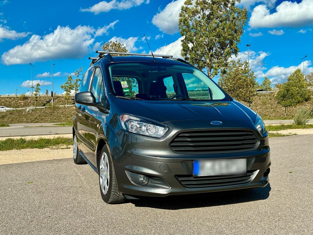 Image of Ford Tourneo Courier
