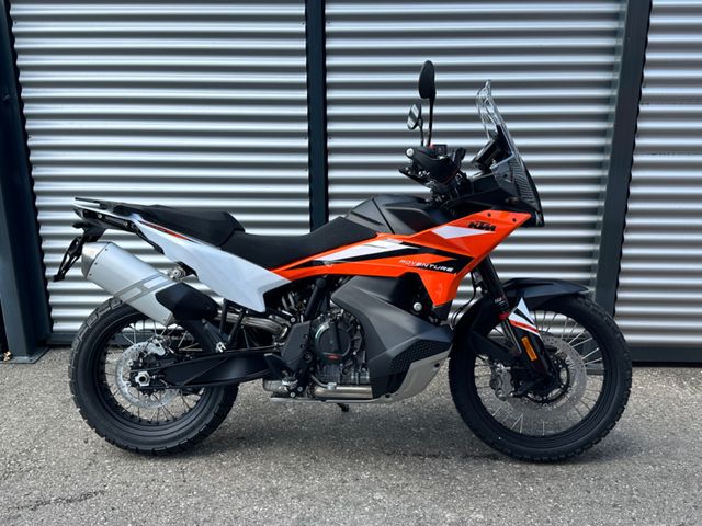 KTM 890 ADVENTURE / MODELL 2024 / "END OF SEASON"