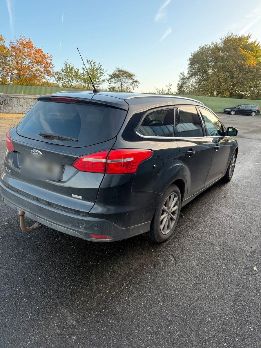 Ford Focus 2015 — engine