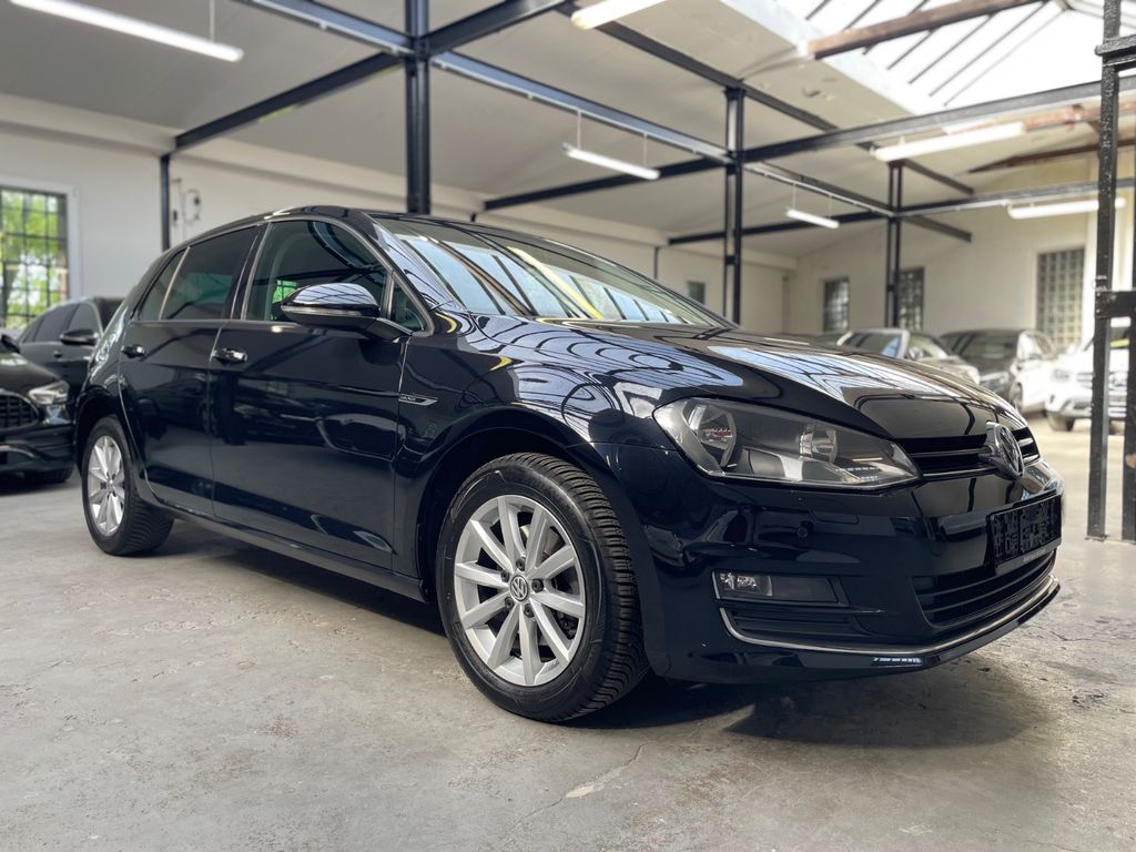 Image of Volkswagen Golf