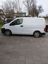 Nissan NV200 Kastenwagen - Nissan NV200 aus 2016