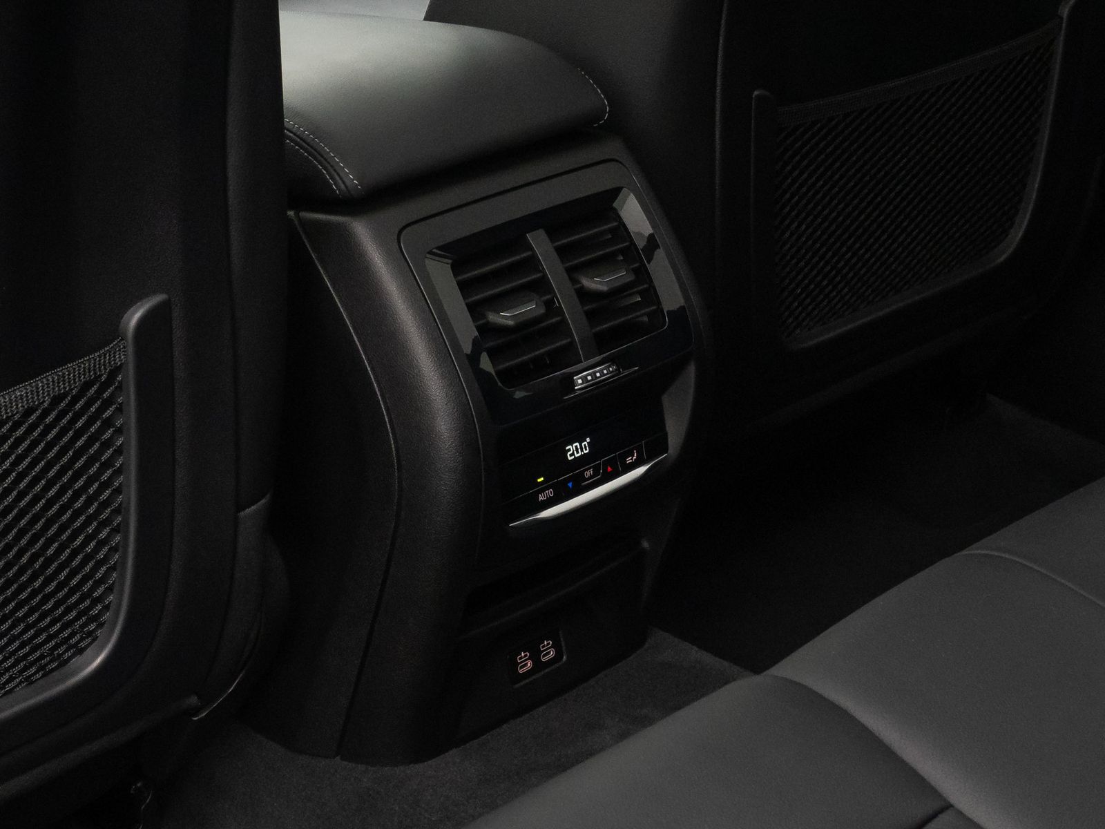 Fahrzeugabbildung BMW X3 xD30d 360°DriveAss DAB AHK Panorama Sportsitz