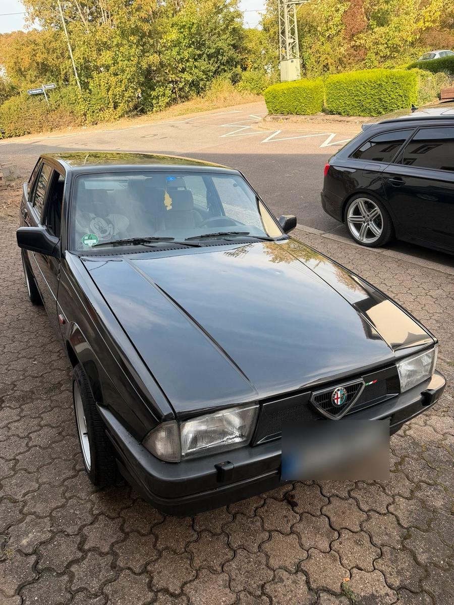 Alfa Romeo 75