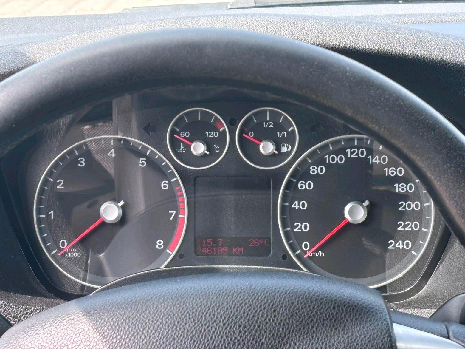 Ford Focus 2007 — photo 9