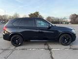 BMW X5 M50 M50d // 7 SITZER - BMW X5 M50 aus 2016