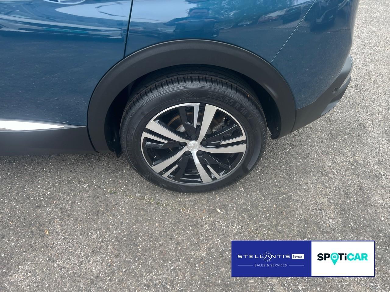Peugeot 3008 GT Hybrid 136 EAT8 CarPlay Navi ACC Kamera