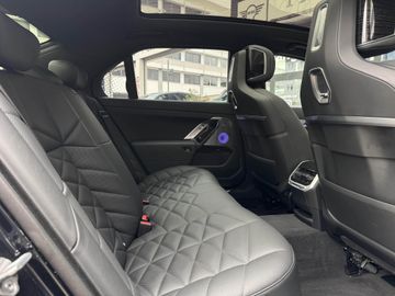 BMW 740 - 3