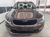 Skoda Octavia Combi JOY DSG XENON SHZ PDC TEMPOMAT ... - Skoda Octavia: Joy