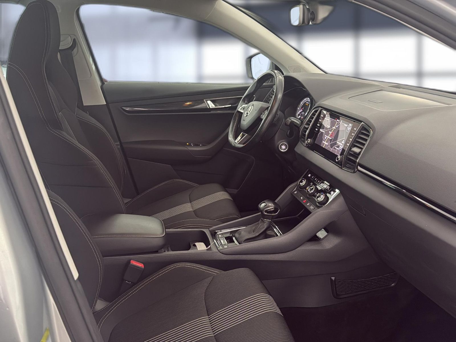 Fahrzeugabbildung SKODA Karoq Style/AHK / unfallfrei