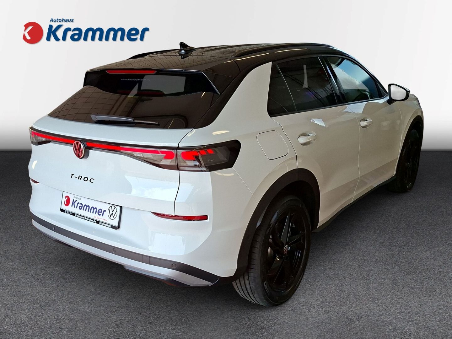 Volkswagen T-Roc 1.5 eTSI DSG Style *AHK*IQLIGHT*KEYLESS* imagem 3