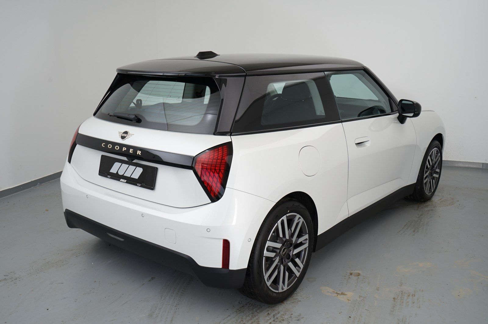 MINI COOPER E (Navi LED HUD Shz PDC MFL) imagem 3