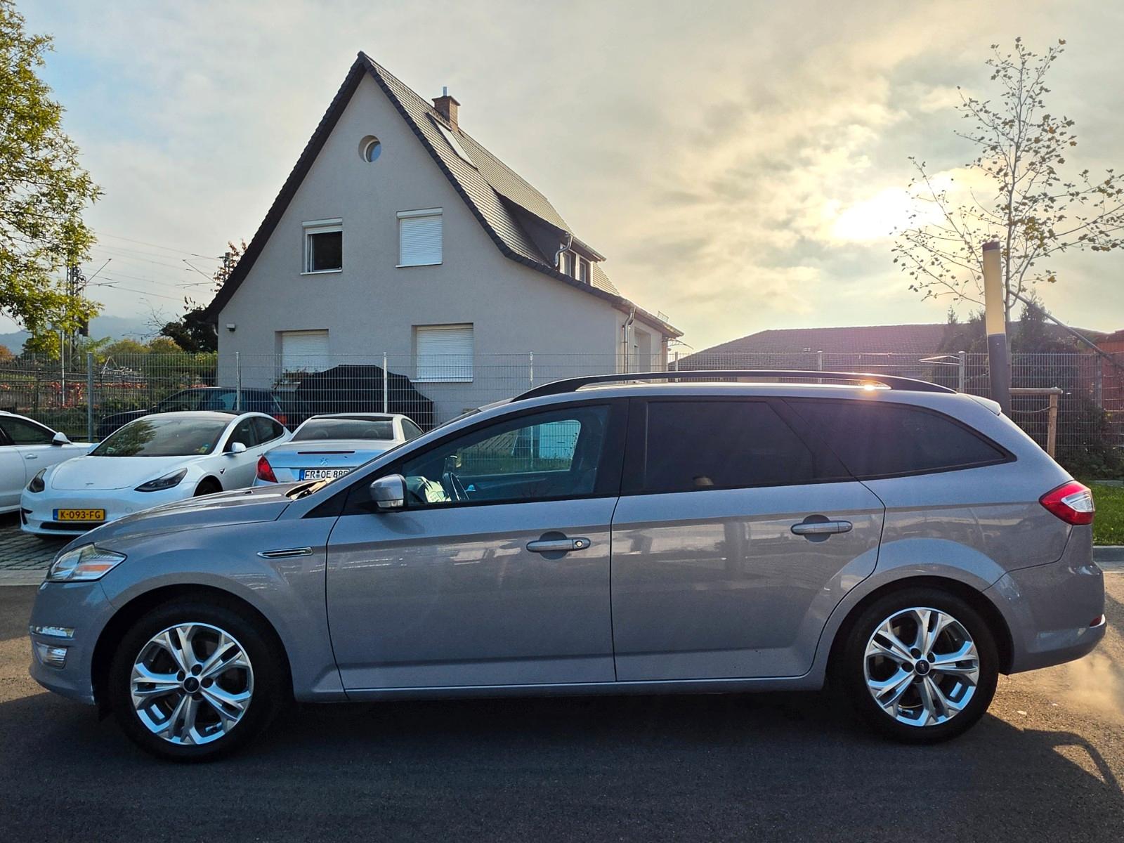 Ford Mondeo 2011 — engine 1.596 cm³, 120 HP (88kW)