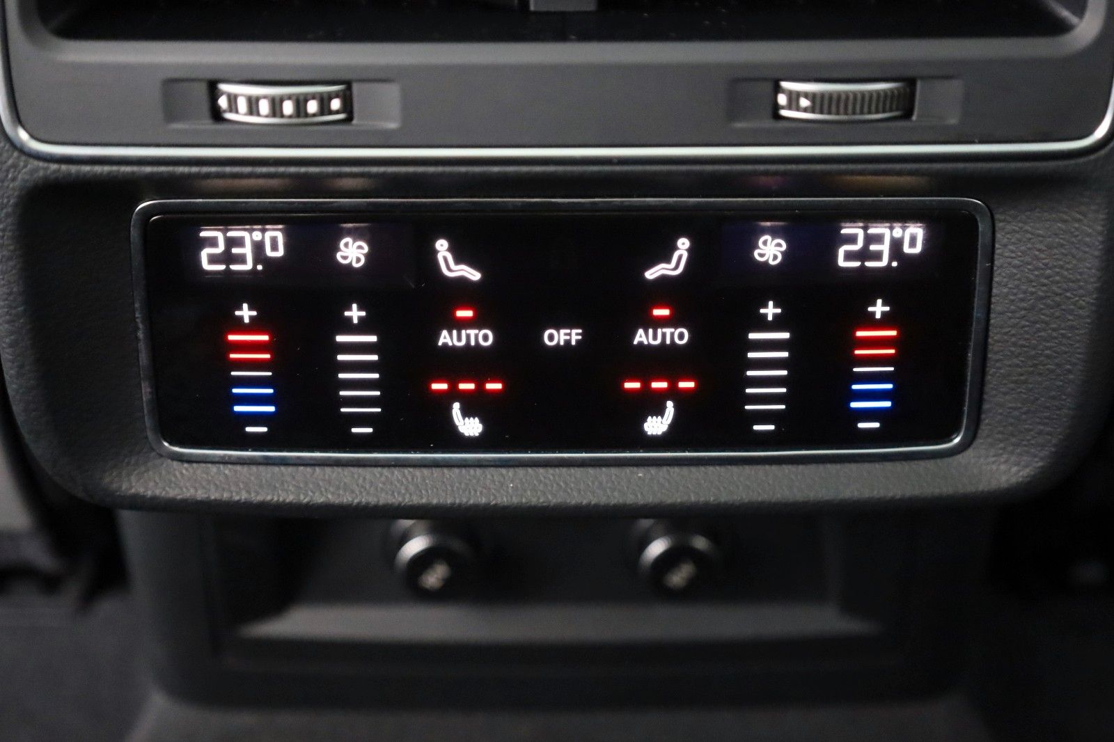 Fahrzeugabbildung Audi Q7 50 TDI quattro S line,Kame.,ACC,HUD,Panor,B&O
