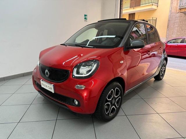 Smart ForFour Cabrio 1.0 Benzina 90 CV Twinamic 