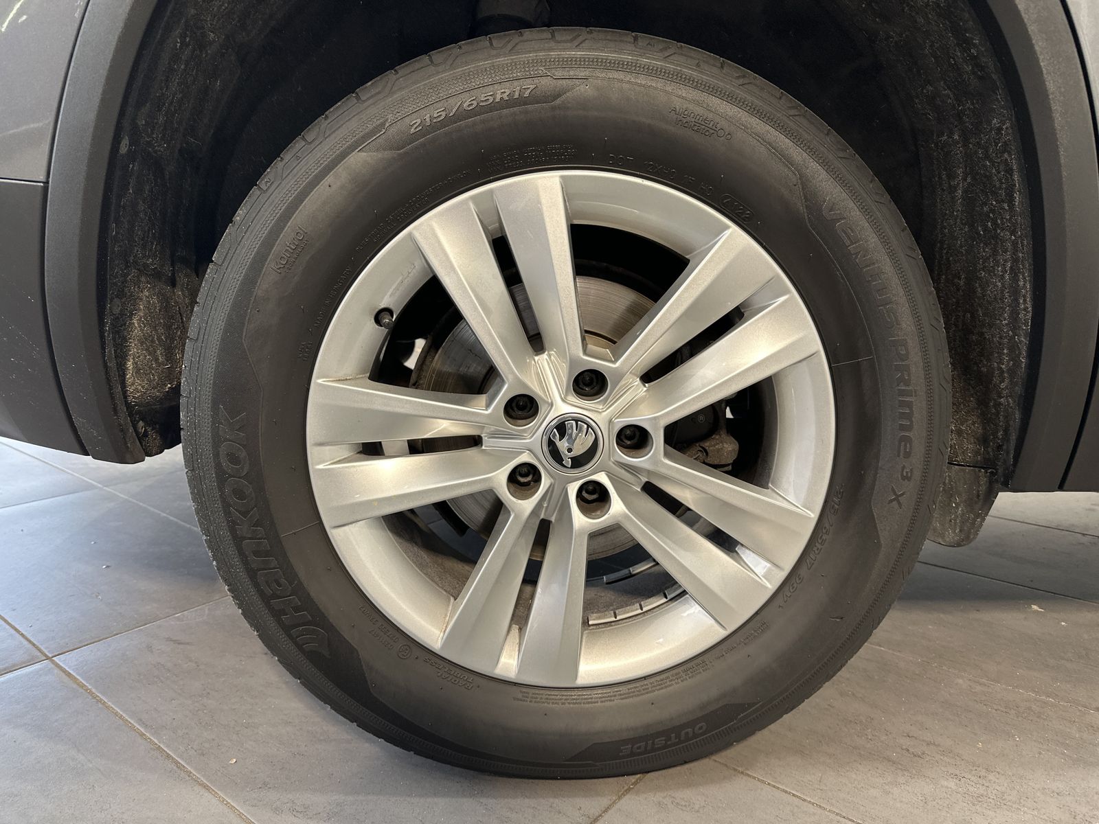 Fahrzeugabbildung SKODA Kodiaq 1.5 TSI Active NAV+LED+CARPLAY+TEMPOMAT