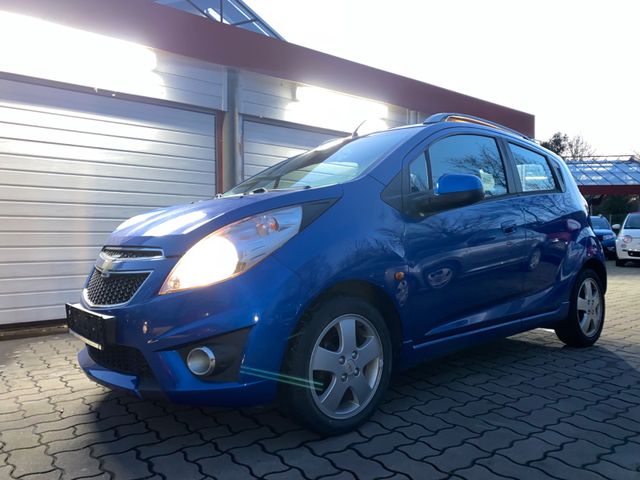 Chevrolet Spark LT