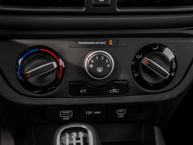 Hyundai i10 1.0 Select Kamera Spurhalteassistent Navi