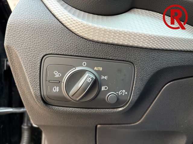 Q2 35 TFSI 1.5 Navi PDC SHZ Mehrzonenklima Klima