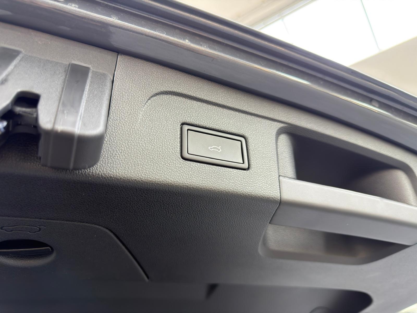 Volkswagen Touran Comfortline#3J.Gara#App#Navi#AHK#LED#SHZ