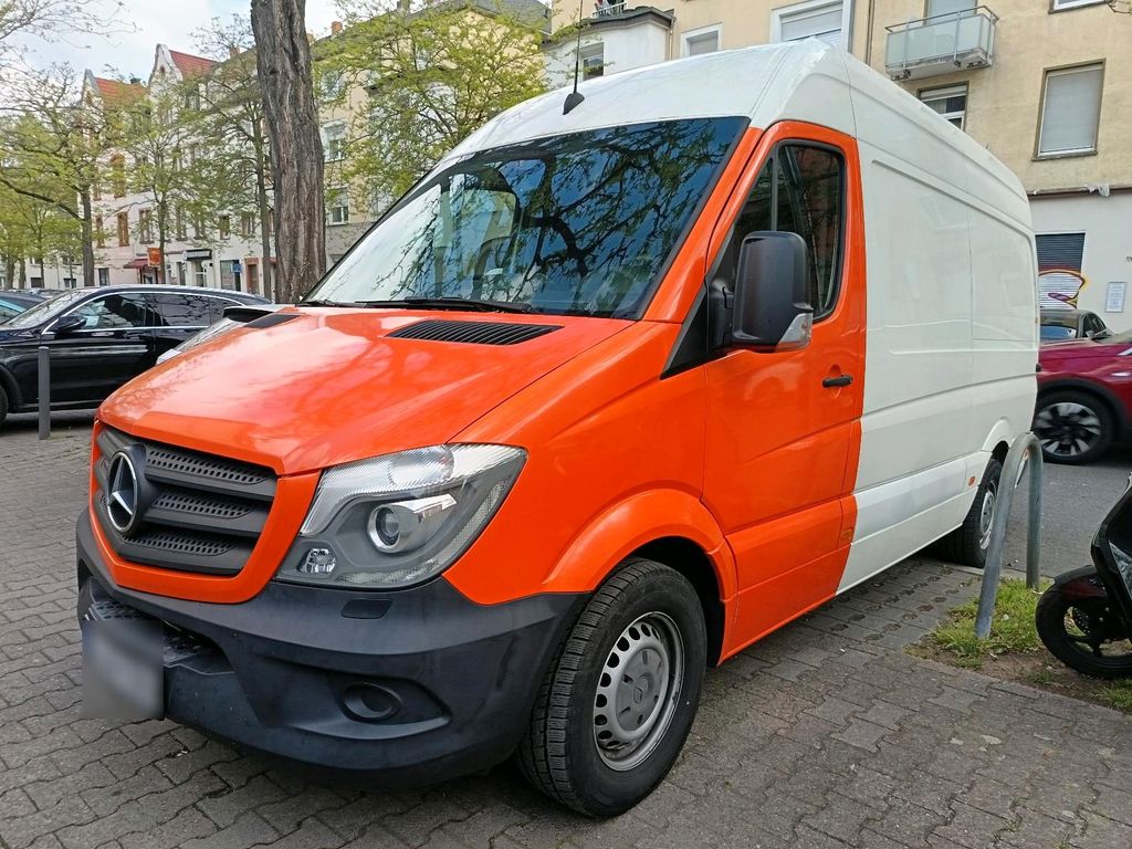 Image of Mercedes-Benz Sprinter