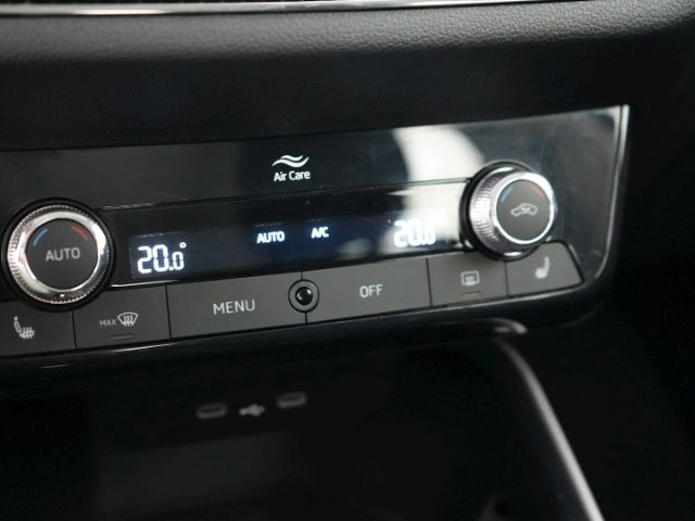 Fabia STYLE TSI DSG+NAVI+KLIMA+LED-SCHEINWERFER+