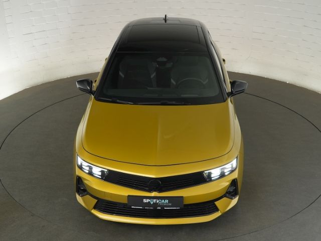 Astra L LIM PHEV ULTIMATE PAKET AT+AHK+NAVI+360