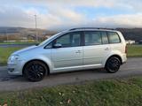 Volkswagen Touran Trendline 2.0TDI 1.Hand 140ps - gebrauchte VW Touran aus dem Jahr 2009