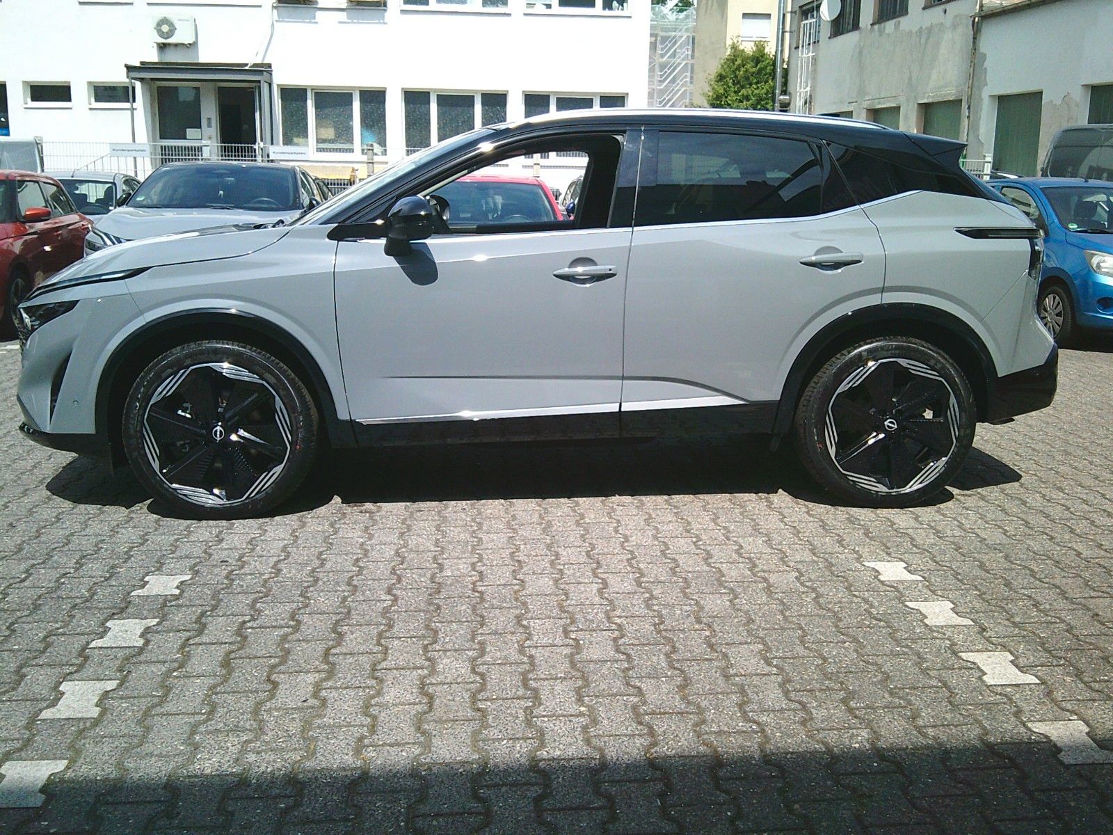 Nissan Qashqai Tekna mit Premium Paket e-Power imagem 2