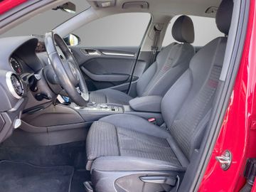 Audi A3 Sportback 30 TDI Sport S-Line*S-Tronic*LED*