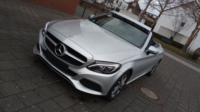 Mercedes-Benz C 180 Cabrio AutoLederNavi AircapAirscarf Headup