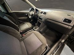 VW Polo Style