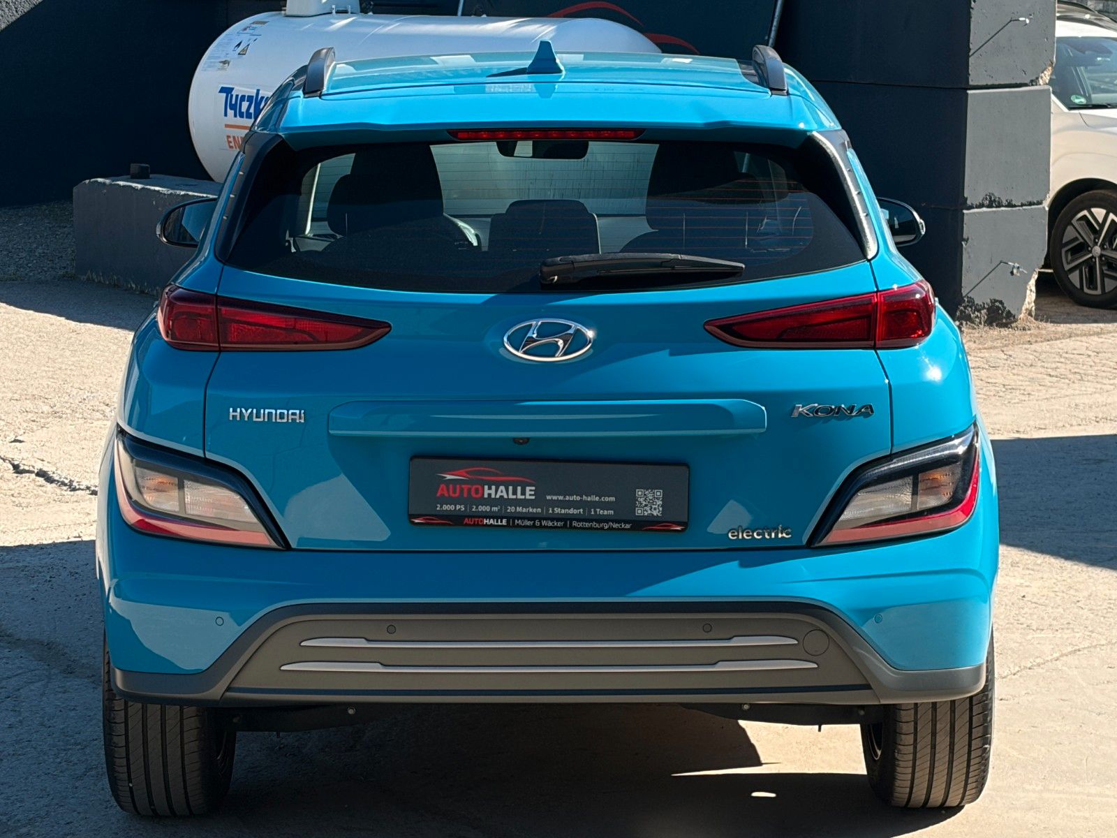 Fahrzeugabbildung Hyundai KONA E Select CarPlay Kamera PDC ACC SHZ LHZ LKA