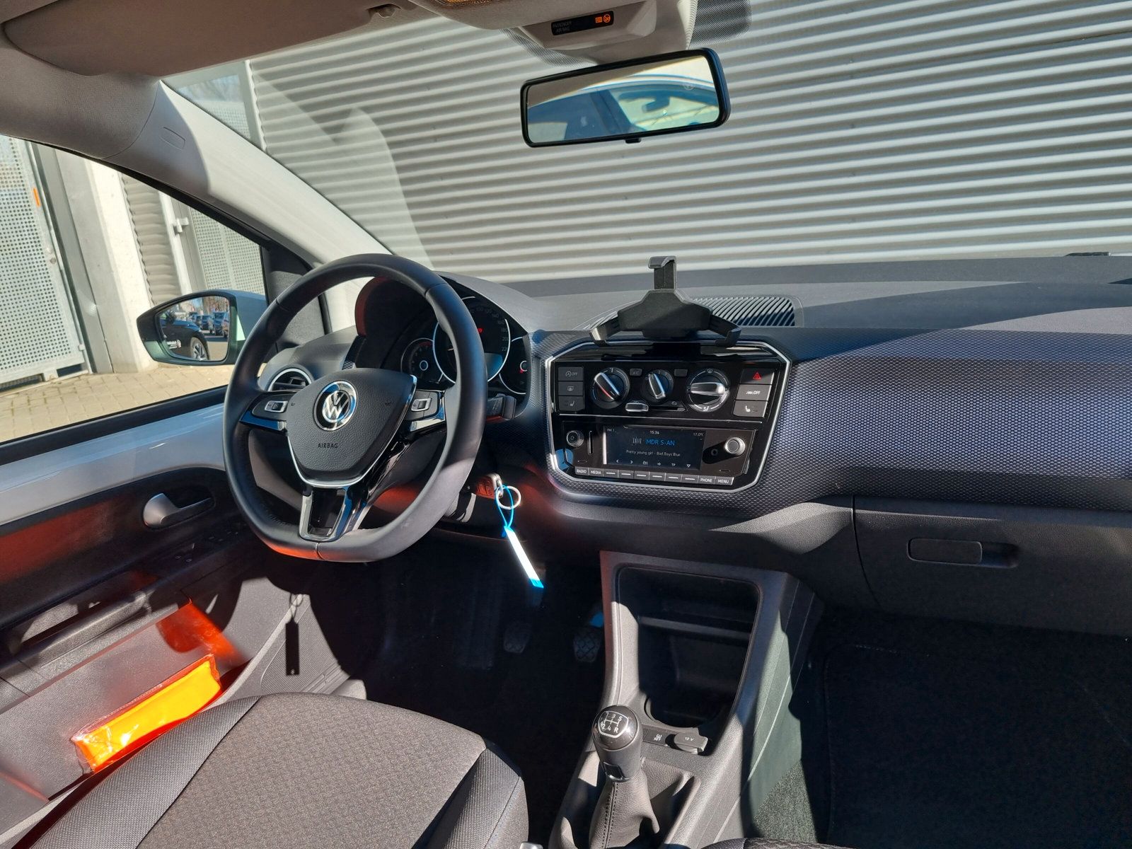 Fahrzeugabbildung Volkswagen up! 1.0 United KLIMA SHZ LM15