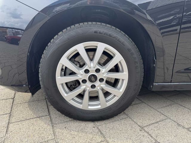 Ford Tourneo Connect 1.5 EcoBoost Titanium NaviDAB