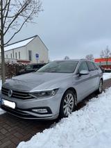 Volkswagen Passat 2.0 TDI SCR 140kW DSG Highline Varian... - VW Passat Gebrauchtwagen in Hannover