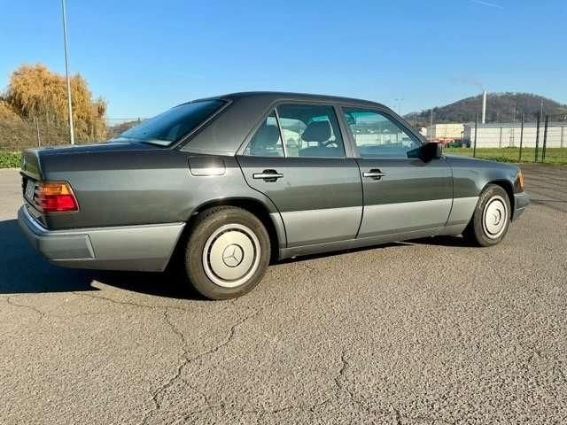 Angebot ansehen Mercedes-Benz E 200
