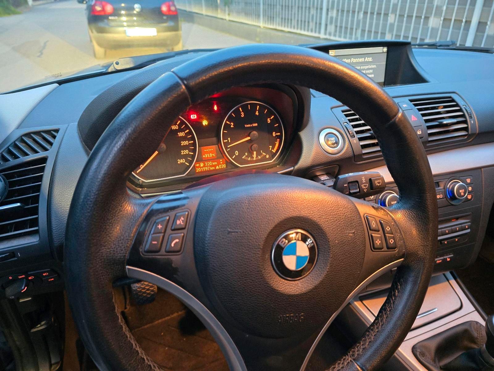 BMW 116, 2009