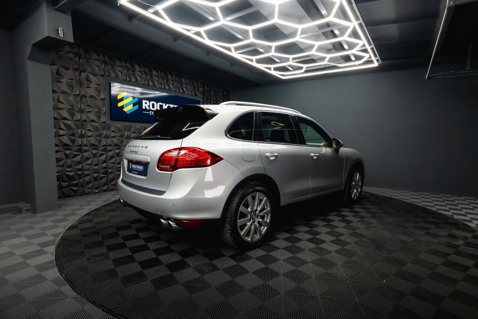 PORSCHE CAYENNE S 4.8 SPORT 400 ch 4X4 BVA - ECHAPPEMENT SPORT - RADAR DE RECUL - SONORISATION BOSE
