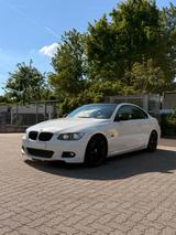 BMW 320i Coupé M Sport (E92) | Carplay | M Auspuff - BMW 320 aus 2008: Coupe, 320i
