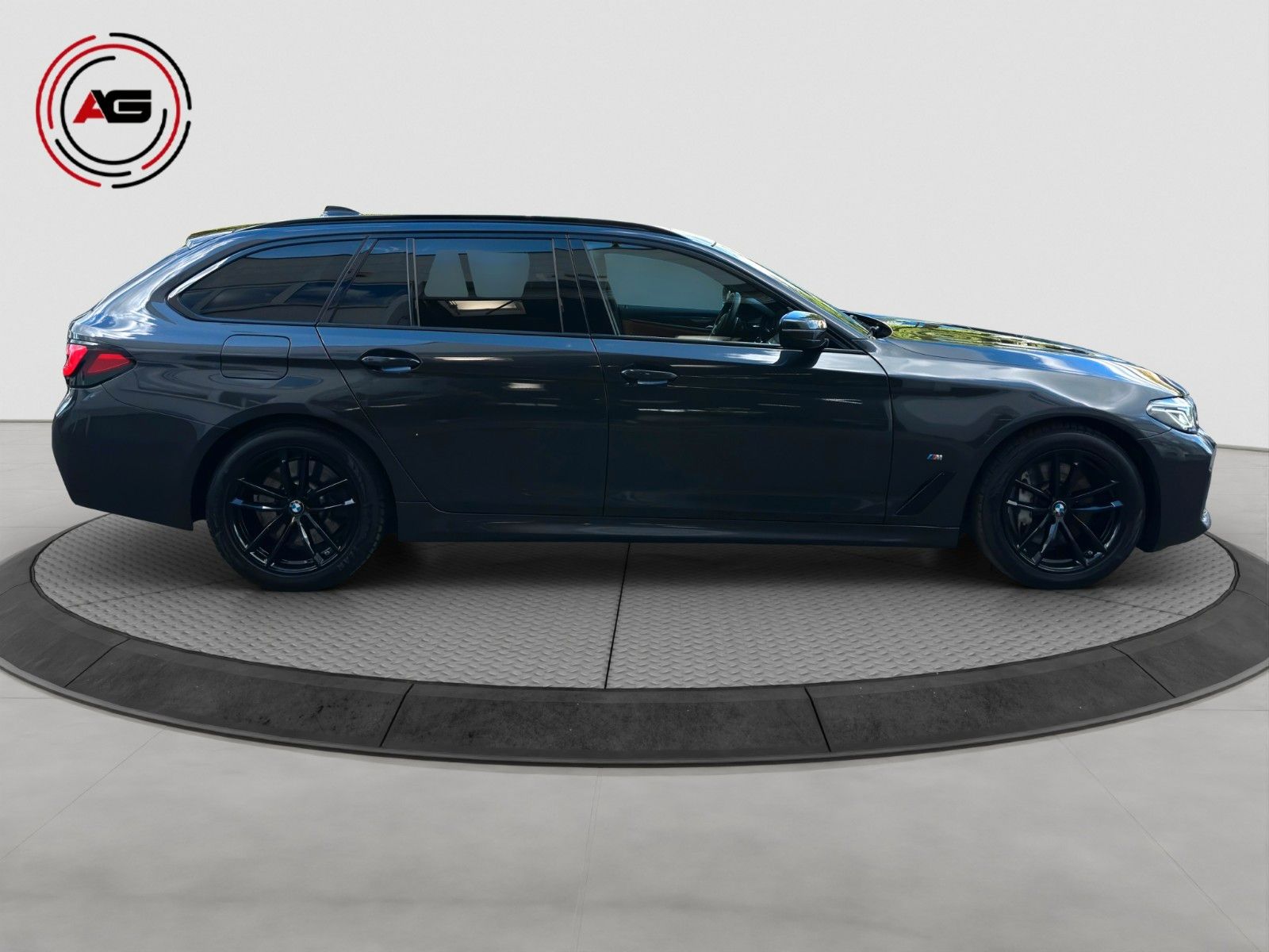 BMW 530dT M-SPORT LC.PRO ACC LASER PANO HUD STANDHZG foto 7