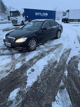 Mercedes-Benz 350 CDI - Mercedes-Benz 350 in Frankfurt (Main)