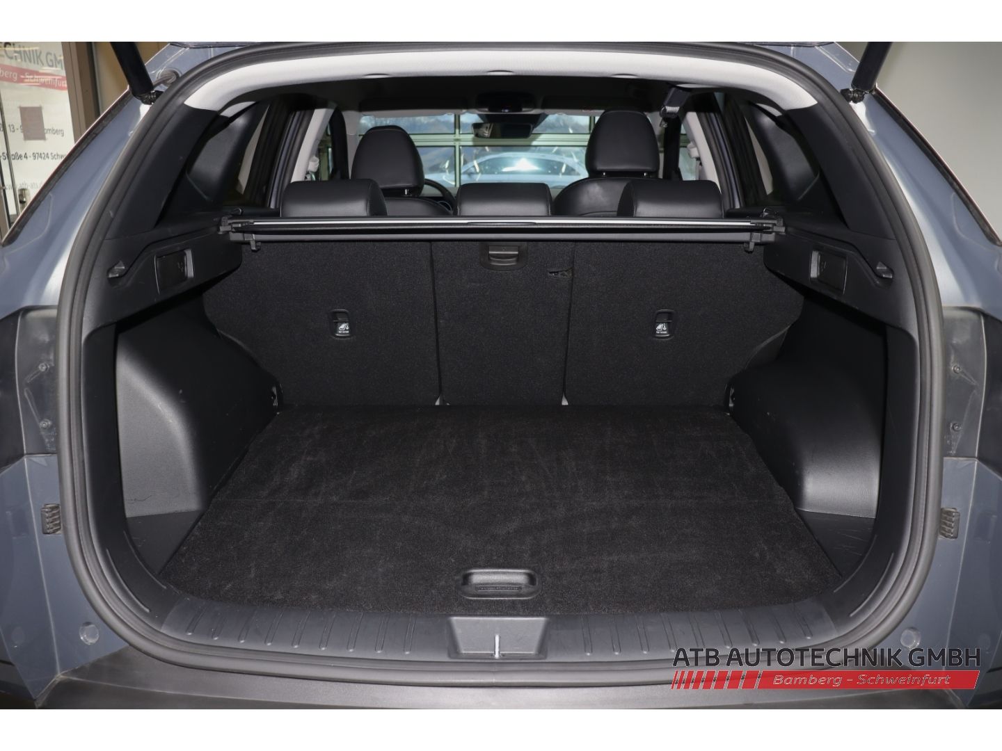 Fahrzeugabbildung Hyundai Tucson TREND PHEV 1.6 T-GDi 4WD 99,6% SOH Navi L