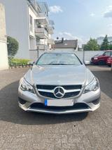 Mercedes-Benz E 200 Coupé 7G-Tronic *Pano*Memory*LED - Mercedes-Benz E 200 in Bonn