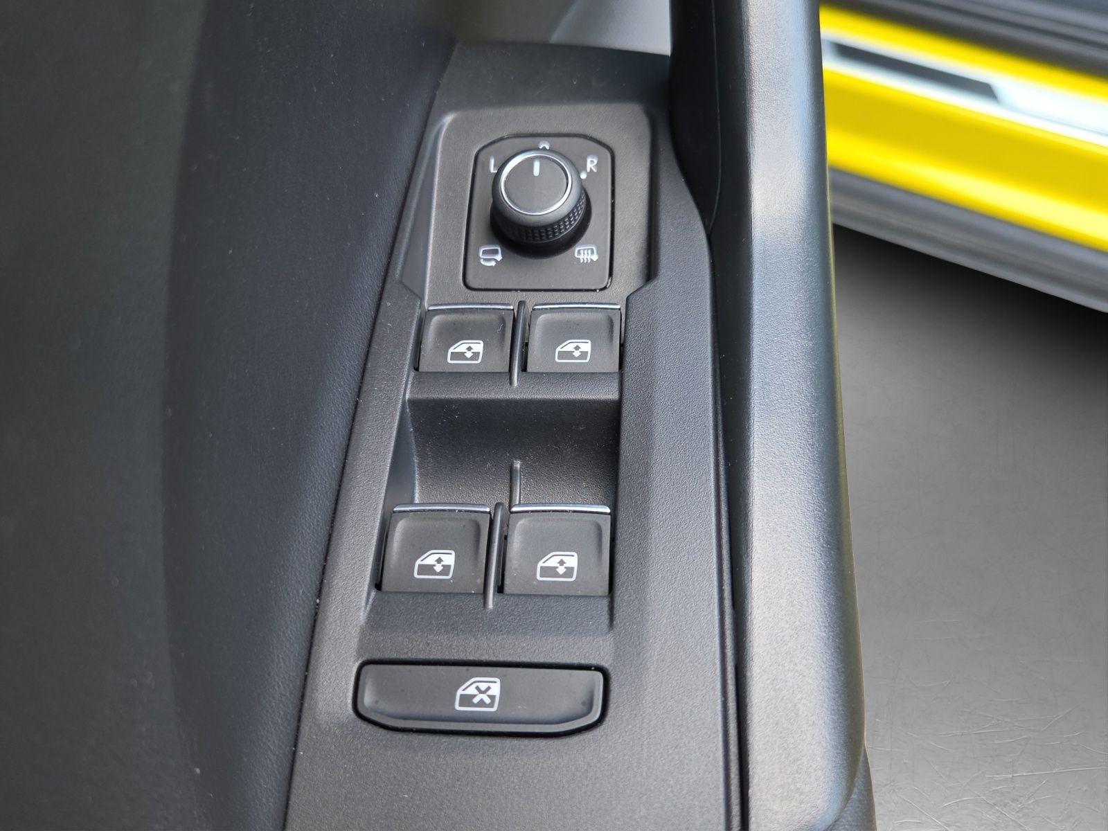 Volkswagen T-Cross 1.5 TSI R-Line Navi*AHK*IQ-Light*IQ-Driv, миниатюра 12