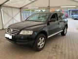 Volkswagen Touareg TDI Klima Leder SDach PDC AHK Allrad - gebrauchte VW Touareg aus dem Jahr 2005