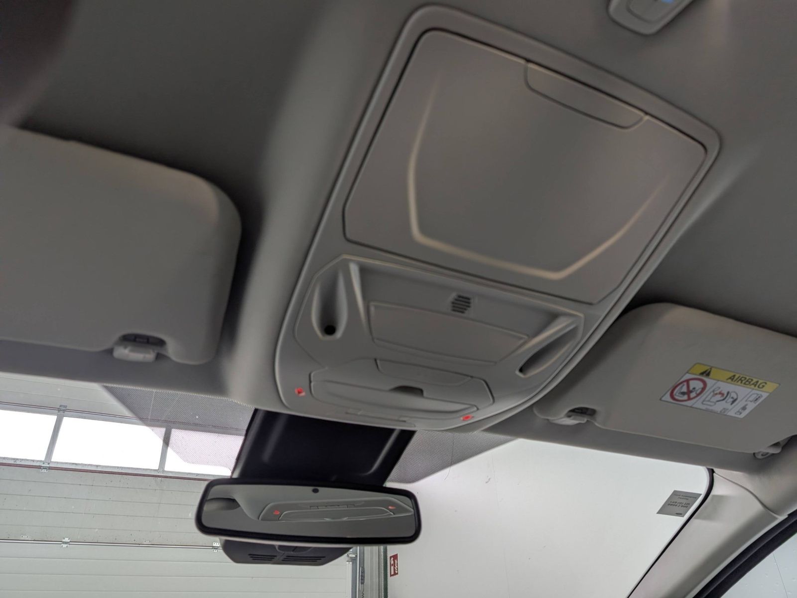 FORD Grand C-Max  1.0 EcoBoost Titanium Keyfree Navi – Bild 32