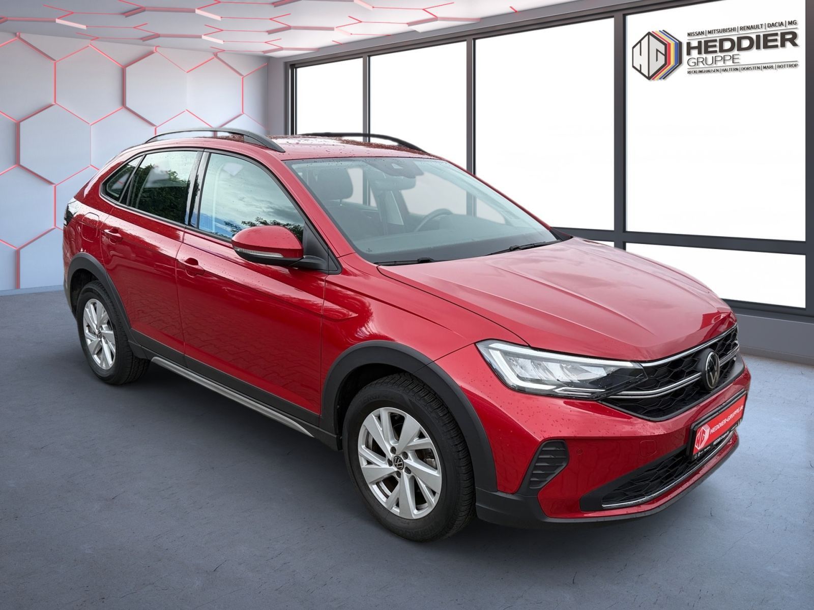 Fahrzeugabbildung Volkswagen Taigo 1.0 TSI Life *GJR*SHZ*CARPLAY*
